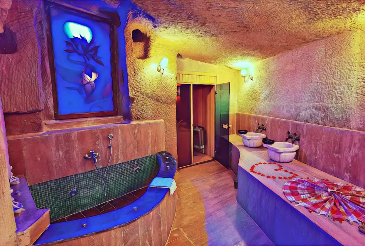 לינה וארוחת בוקר אורגופ La Perla Cave Cappadocia מראה חיצוני תמונה